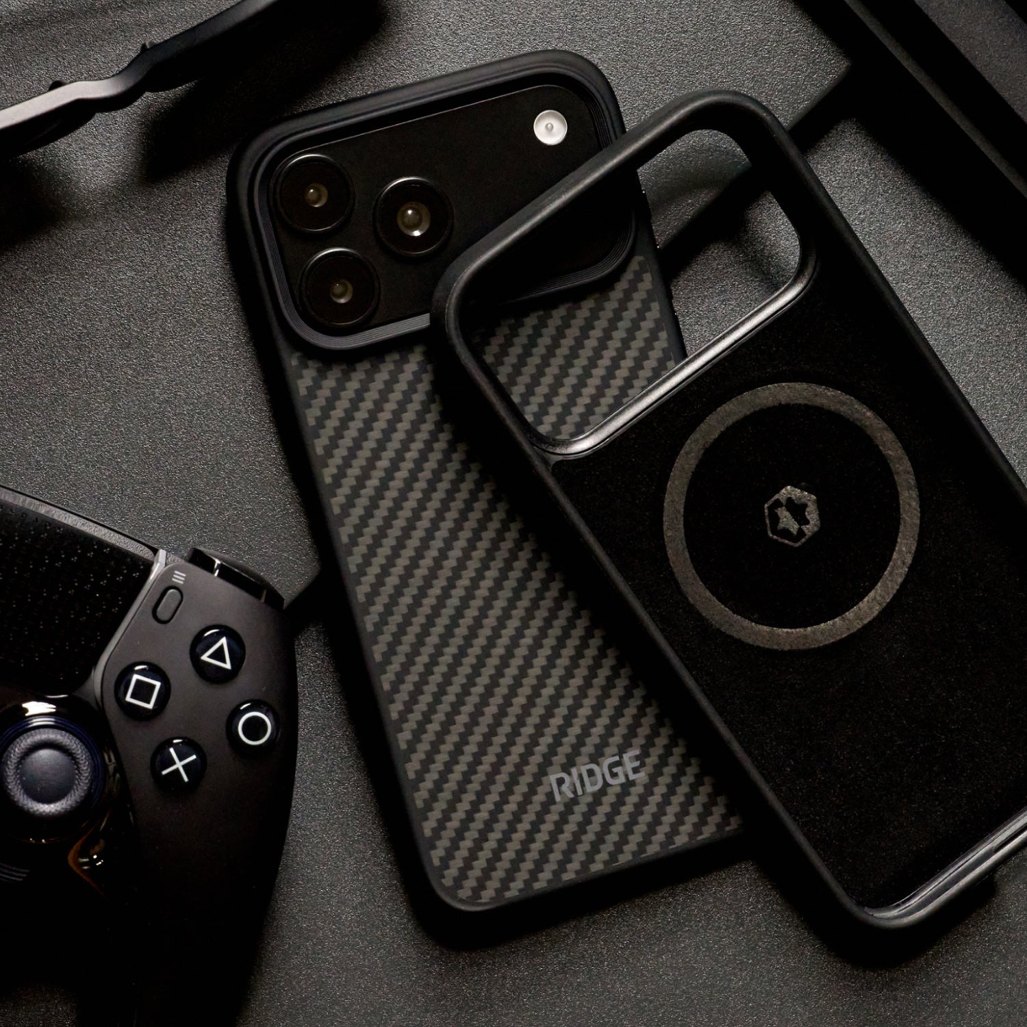 Ridge Phone Case - iPhone 18 Pro Max - Carbon